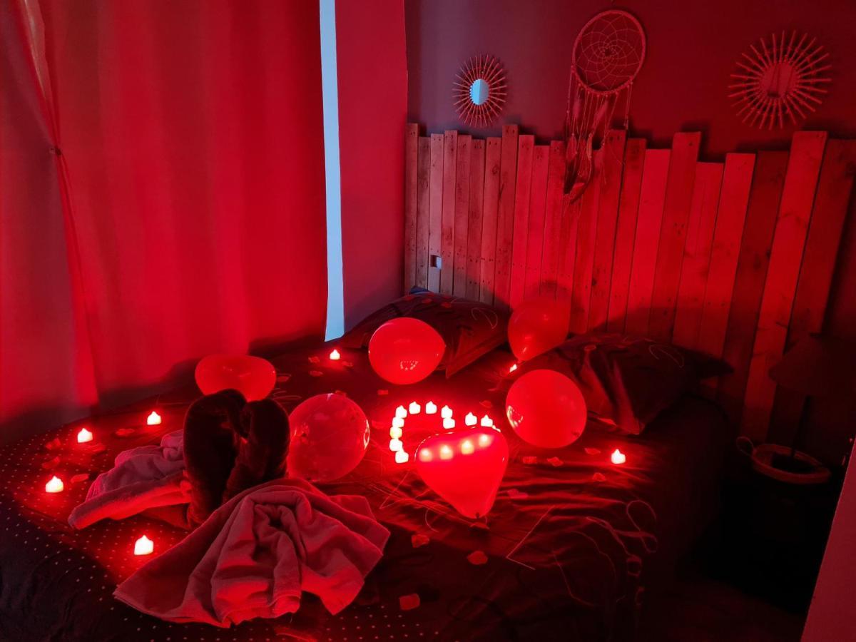Les Bulles Medievales - Appartement Dedie Au Bien Etre Avec Spa - Netflix Et Wifi - Climatisation カルカソンヌ エクステリア 写真